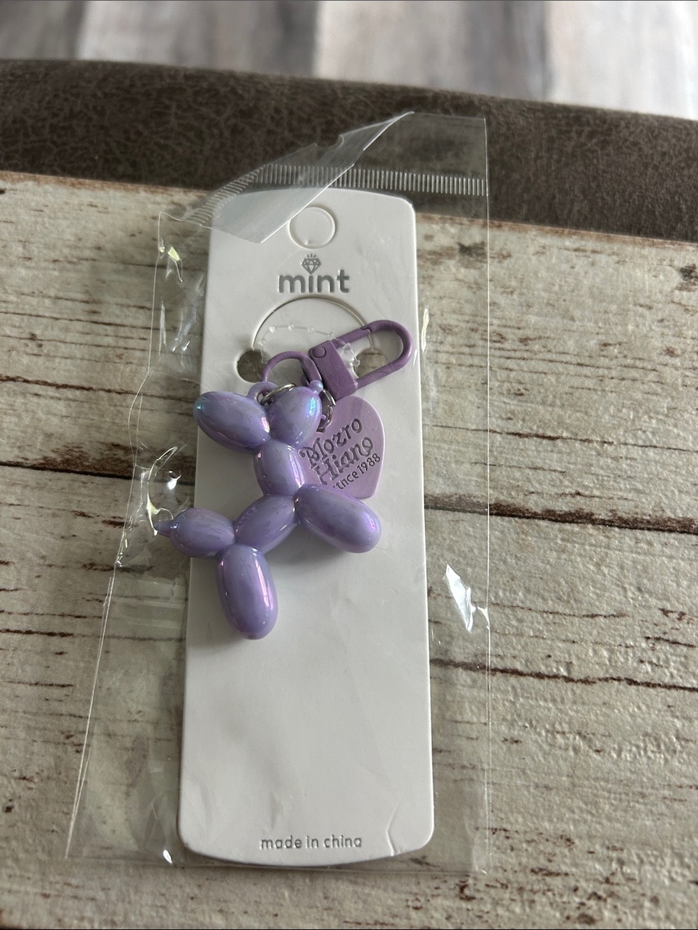 5-)25 Mint Purple Balloon Dog Keychain with Matching Tag
